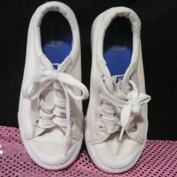 KEDS - Memory Foam Sneakers | 13M | Girls White Crew Kick '75 Shoes - Picture 1 of 15